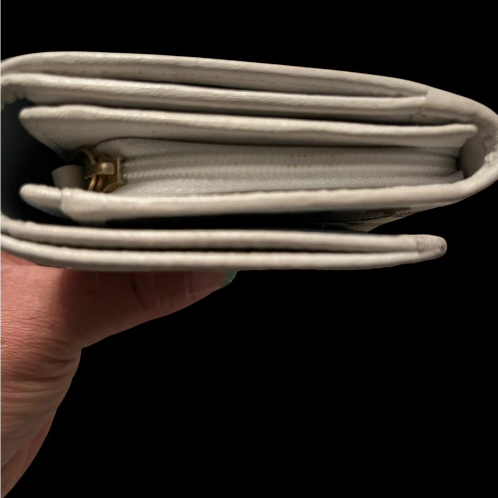 Coach Signature Trifold Wallet - Picture 4 of 8
